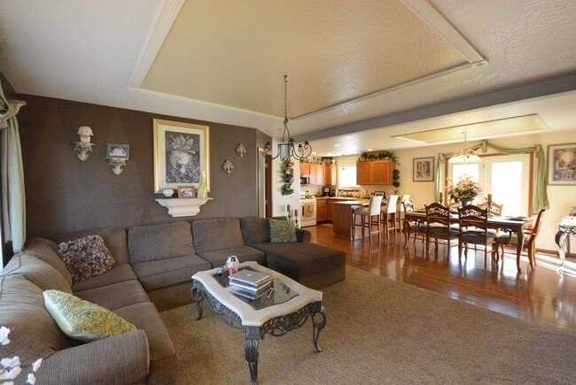 Building Photo - SINGLE FAMILY HOME ON WILBUR (RPM38)