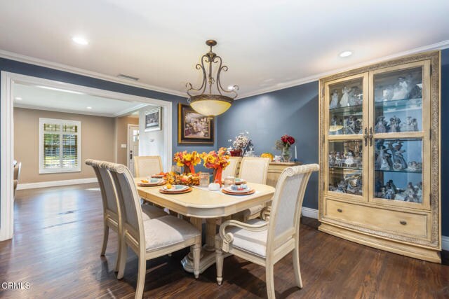 Building Photo - 4816 Indianola Way