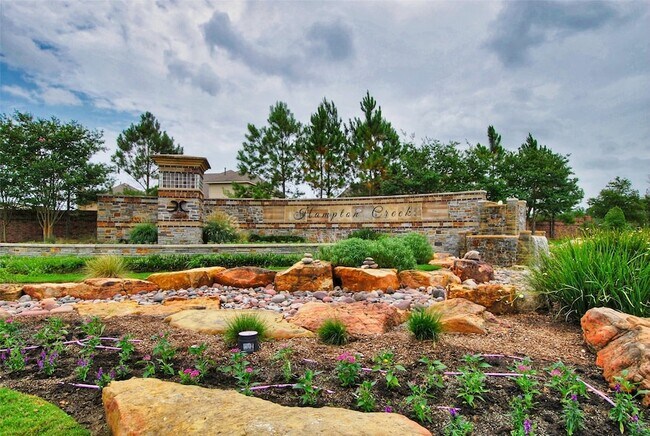 Building Photo - 5623 S Denham Ridge Ln