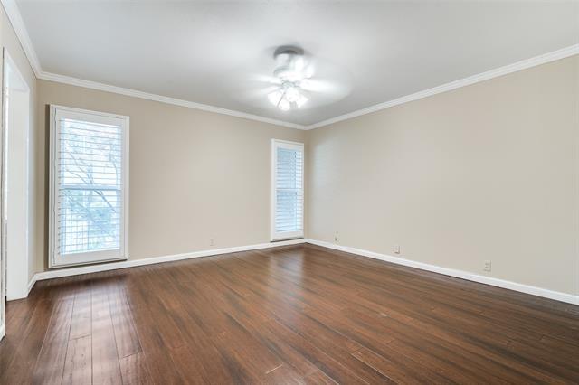 Building Photo - 7826 Meadow Park Dr