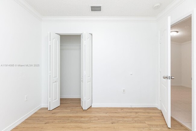 Building Photo - 8640 NW 188th Terrace