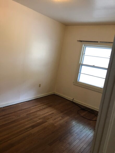 Bedroom - 416 Wren Way