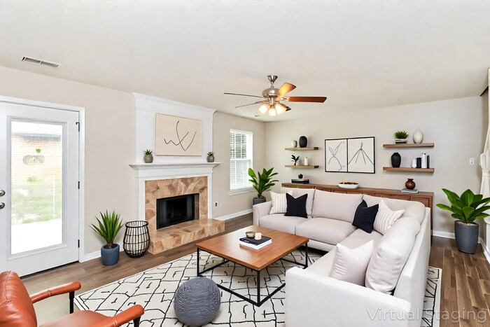 Building Photo - 3801 Wexford Dr