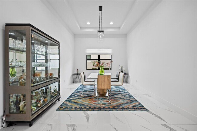 Building Photo - 13673 Artisan Cir