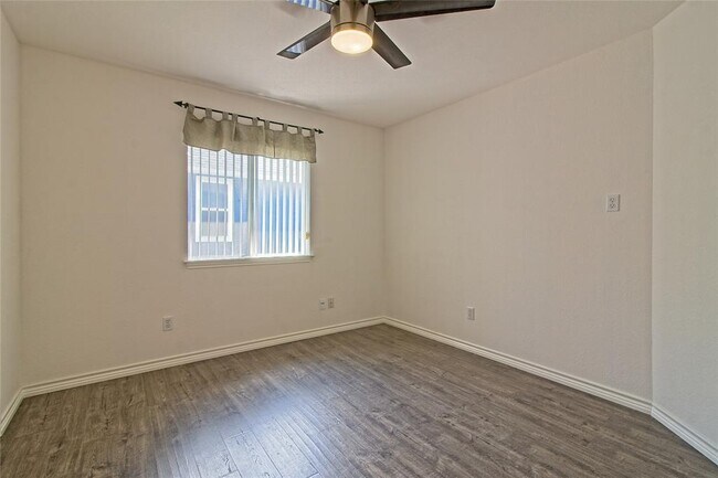 Building Photo - 13421 Tossa Ln