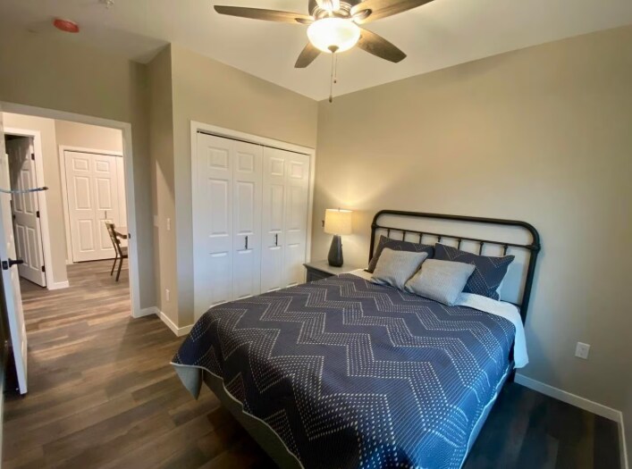 Building Photo - 608 Pine St