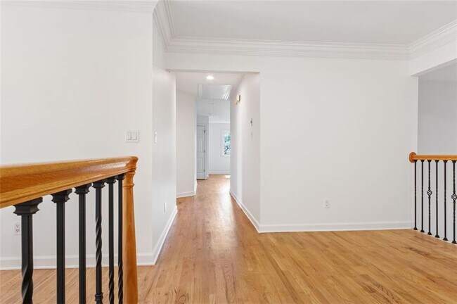 Building Photo - 3239 Mill Chase Cir SE