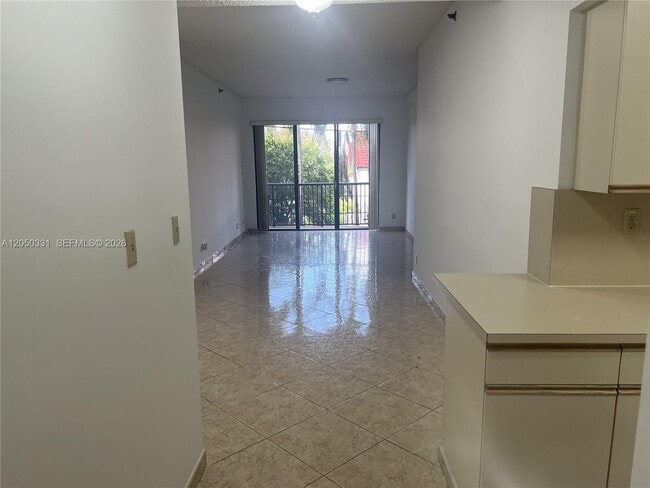 Building Photo - 8816 Collins Ave