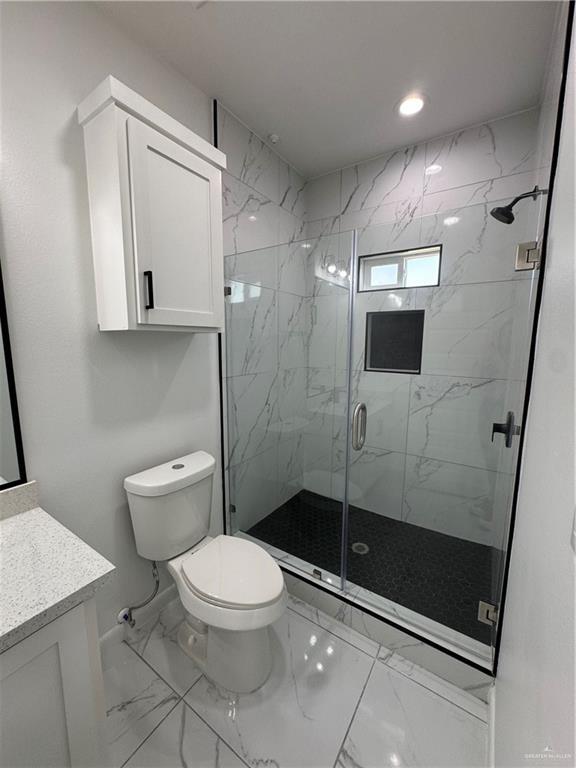 Building Photo - 2305 E Viviana St