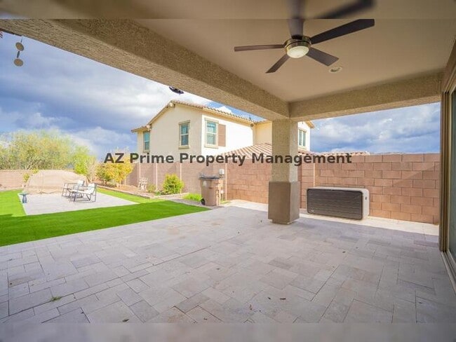 Building Photo - 16512 W Desert Ln