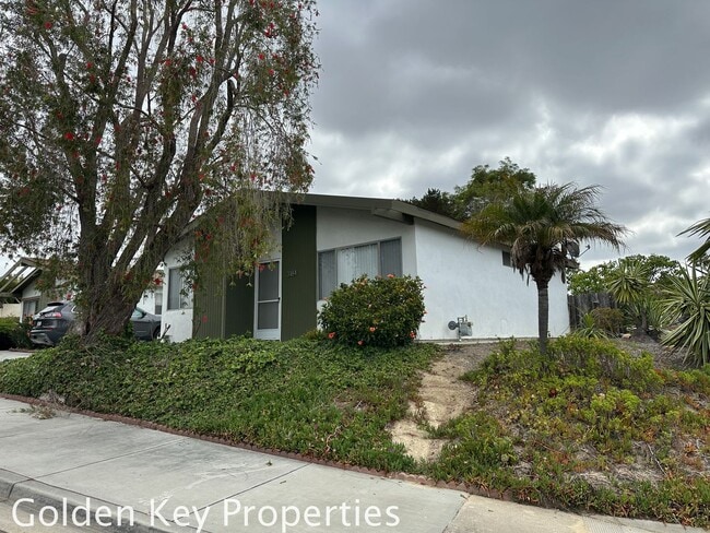 Building Photo - Lovely home in Costa Serena (55+ Community)