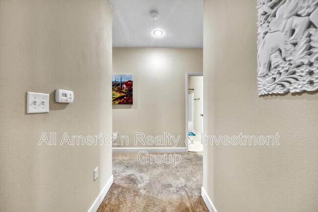 Building Photo - 511 Arbor Lake Dr