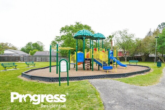 Building Photo - 20235 Timber Forest Dr