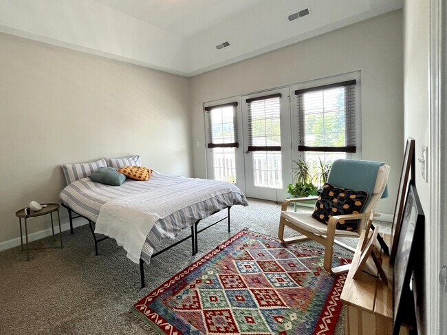 Building Photo - 5619 Arbor Chase Dr