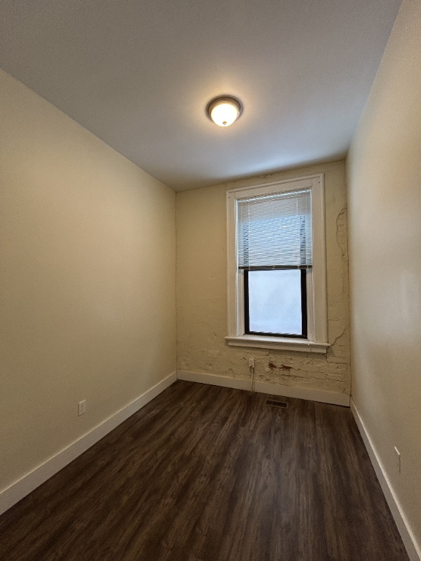 Building Photo - 1818 Logan St