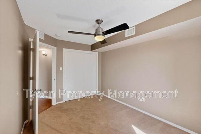 Building Photo - 11204 Miravista Pl SE