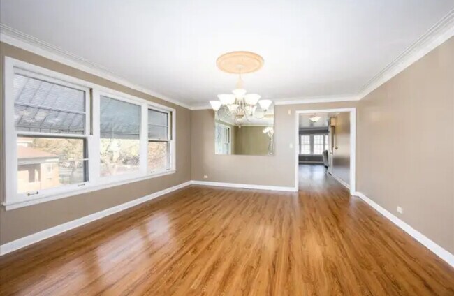 Building Photo - 1800 S Austin Blvd