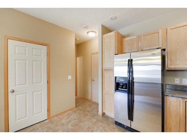 Building Photo - Amenity-Packed Bailey’s Arbor Townhome!- Available July 1