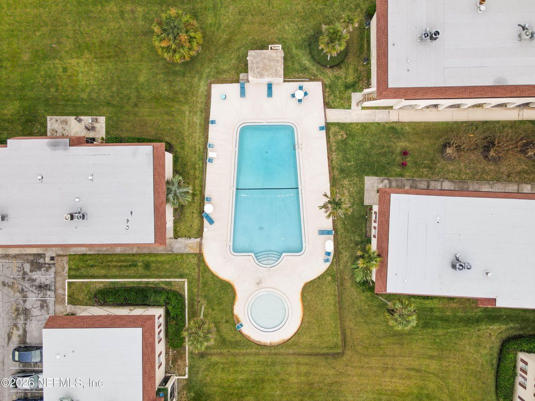 Building Photo - 1557 El Prado Rd