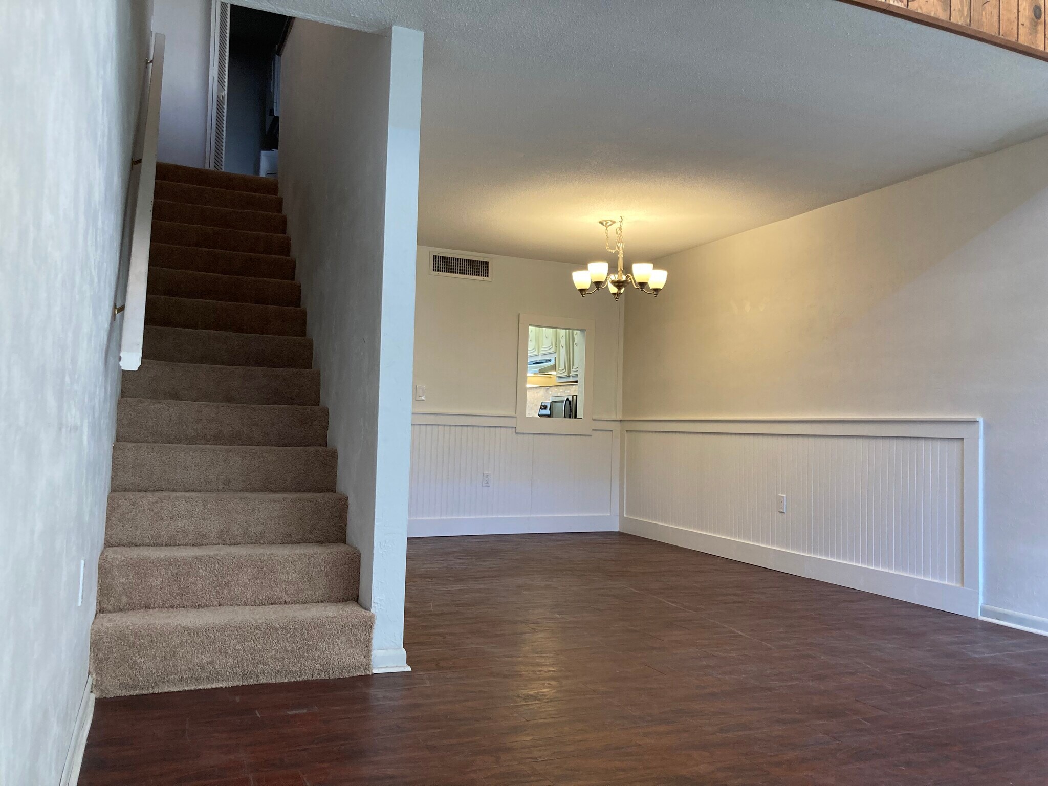 Building Photo - 705 SW 75th St