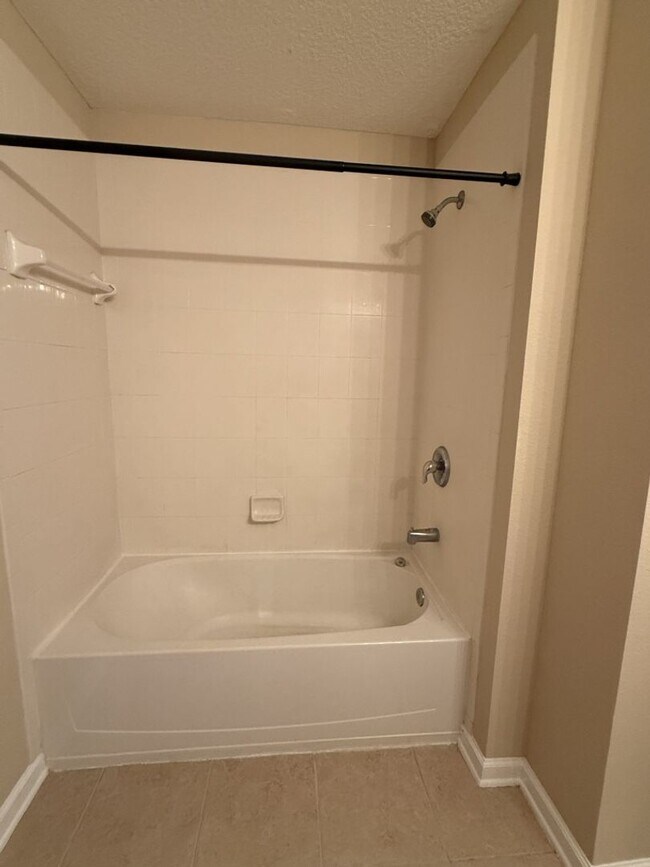 Building Photo - Move-in ready in Fleming Island Plantation