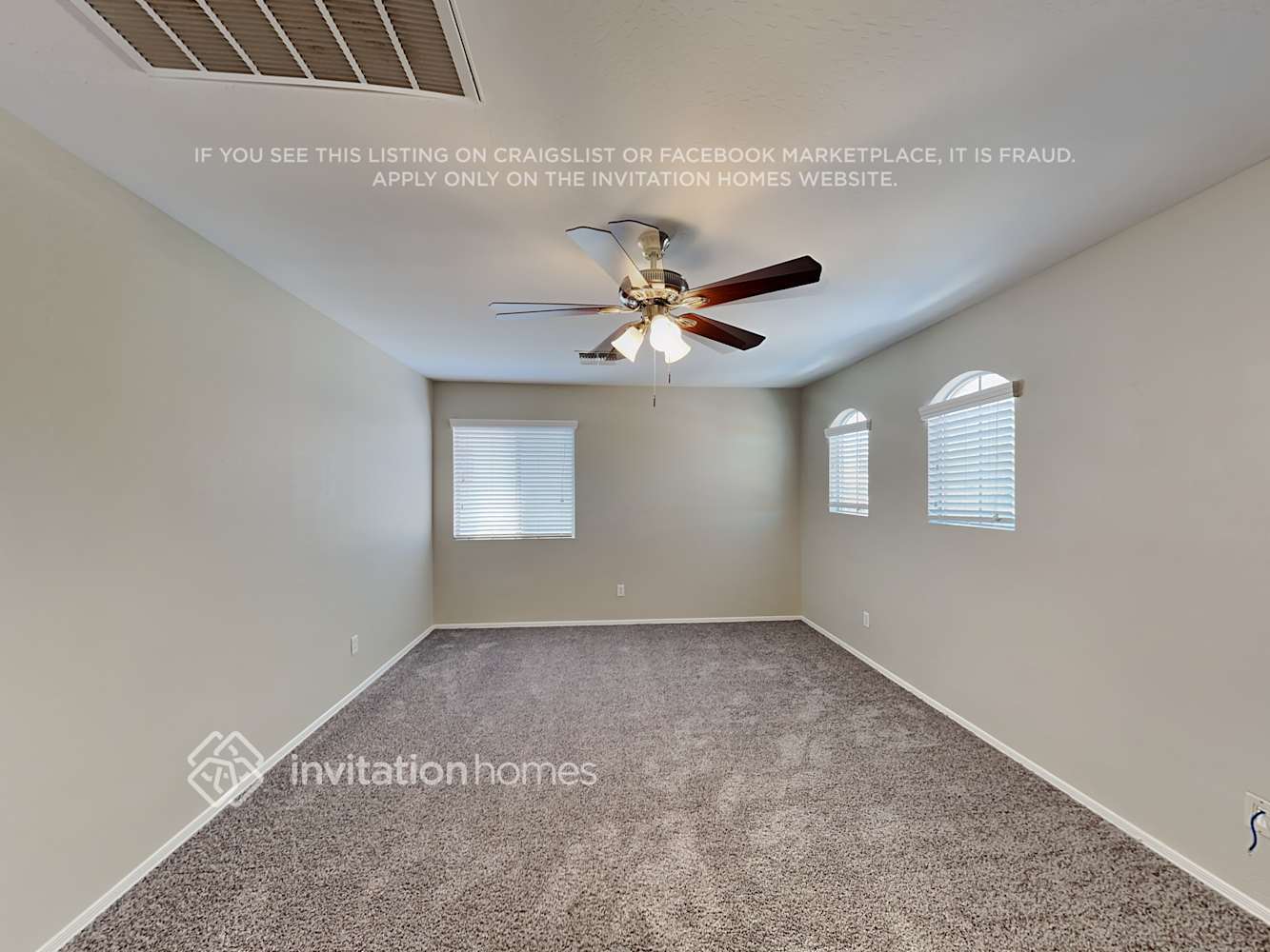 Building Photo - 15945 N 173rd Ave