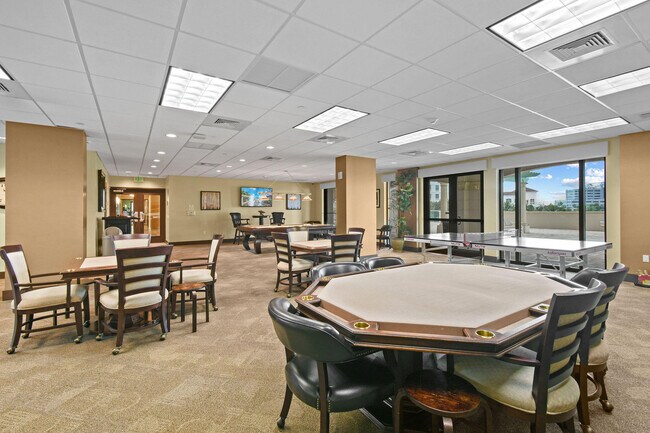 Building Photo - 3610 Gardens Pkwy