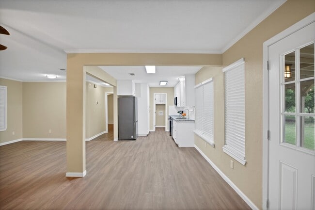 Building Photo - 14317 County Rd 511