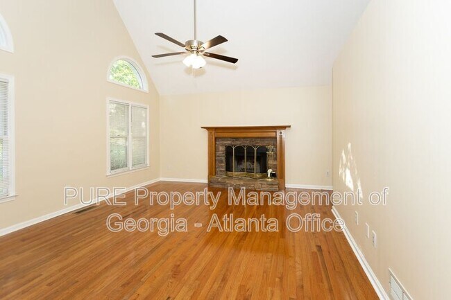 Building Photo - 50 Indian Springs Dr NE