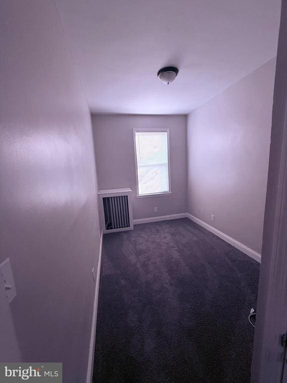 Building Photo - 824 E 33rd St