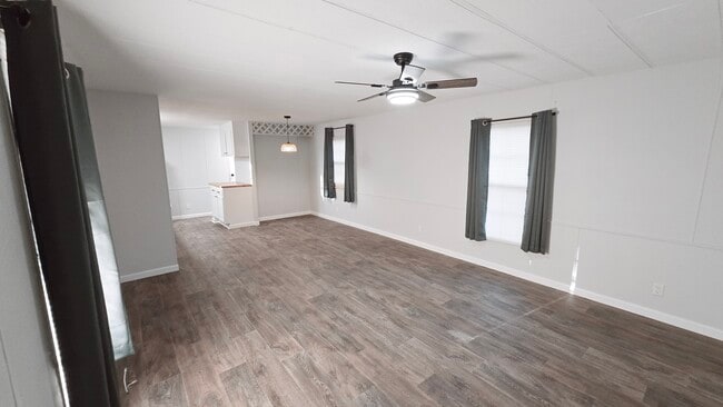 Building Photo - 77 3rd St