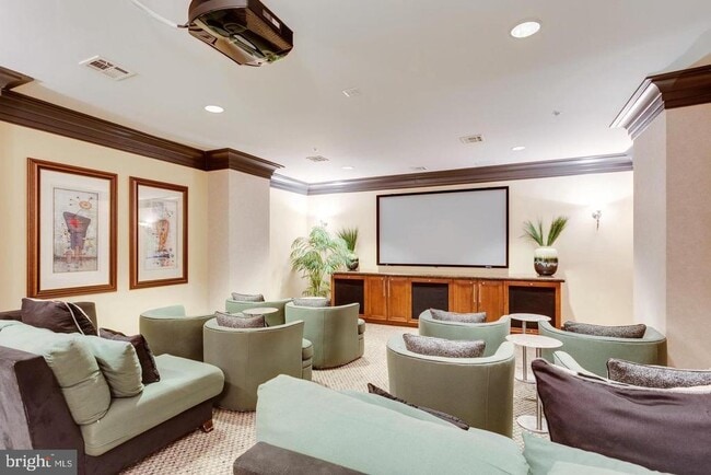 Building Photo - 12000 Market St