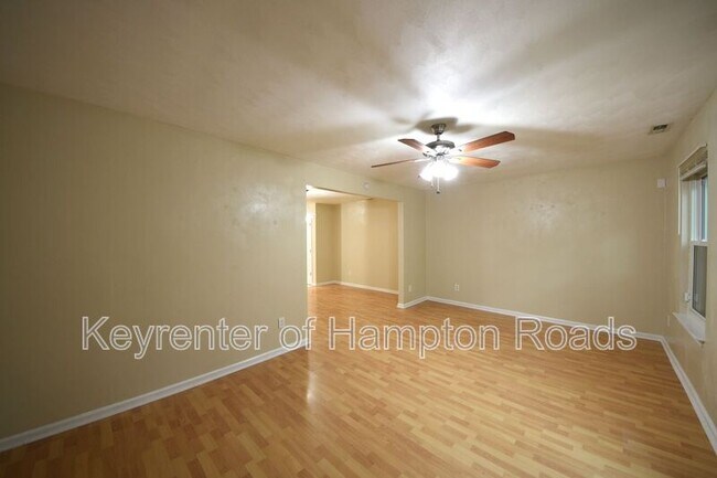 Building Photo - 5321 Bayside Rd