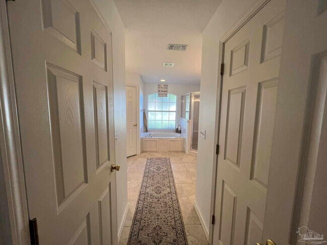 Building Photo - 1959 Melissa Oaks Dr