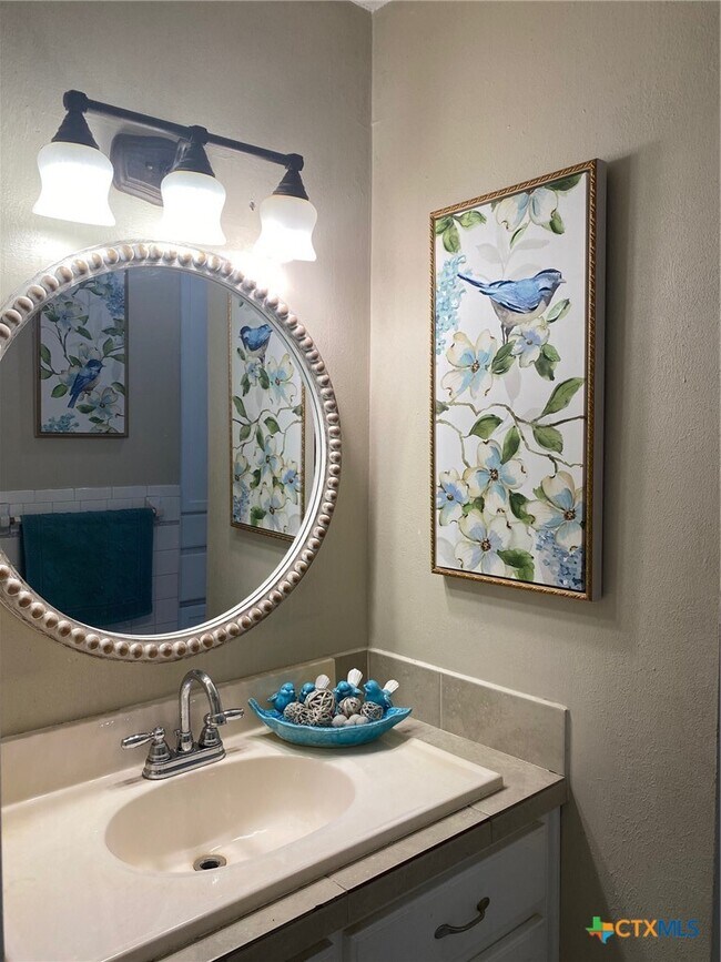 Building Photo - 3801 Lancelot Ln