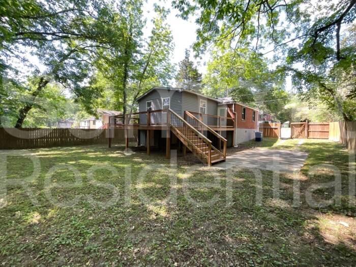 Building Photo - 2590 Godfrey Dr NW