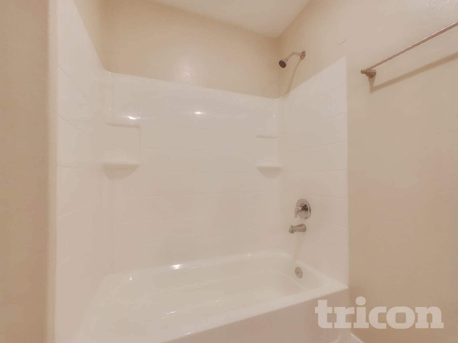 Building Photo - 524 Red Dusk Paint Dr