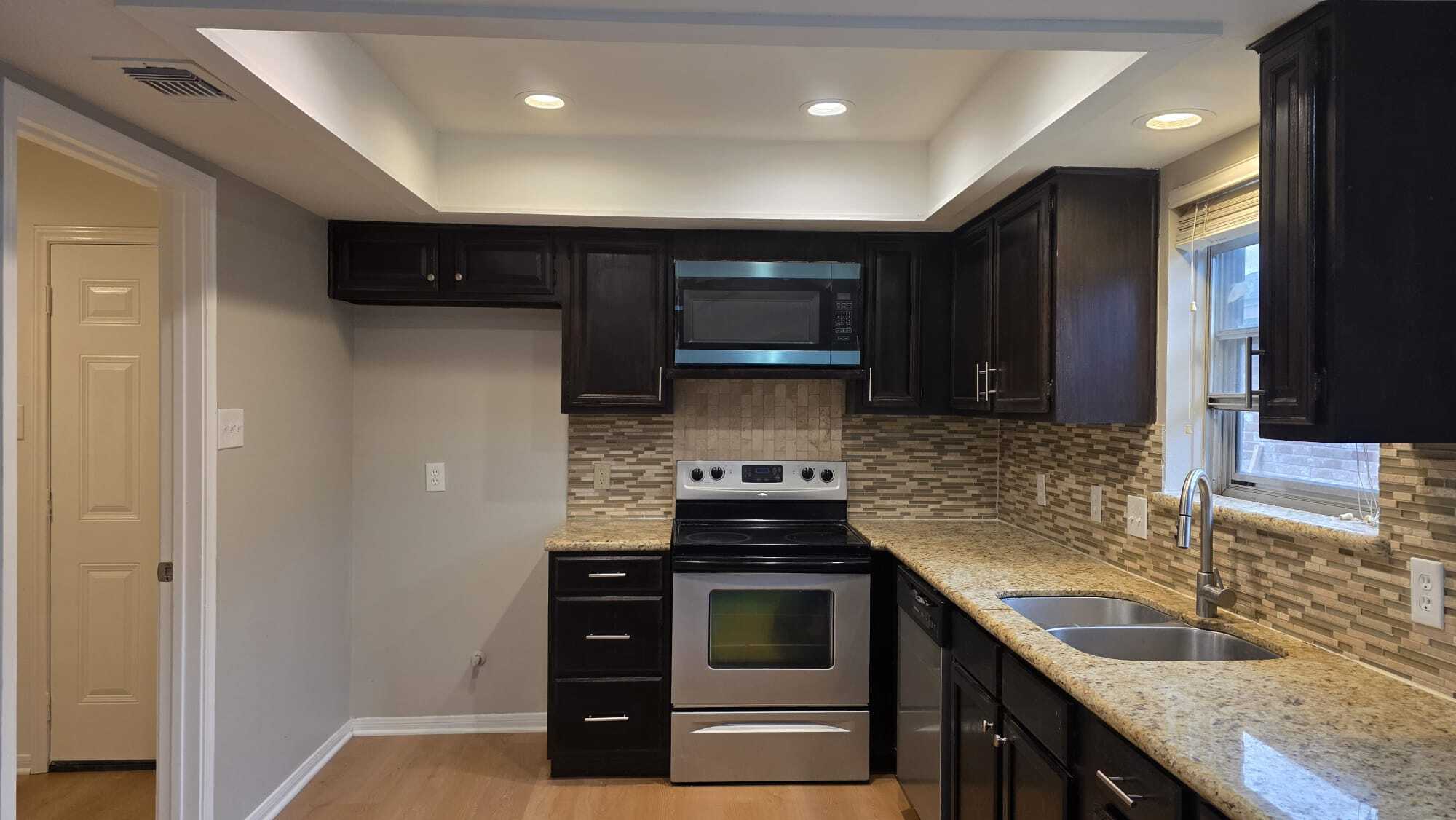 Building Photo - 14855 Easingwold Dr