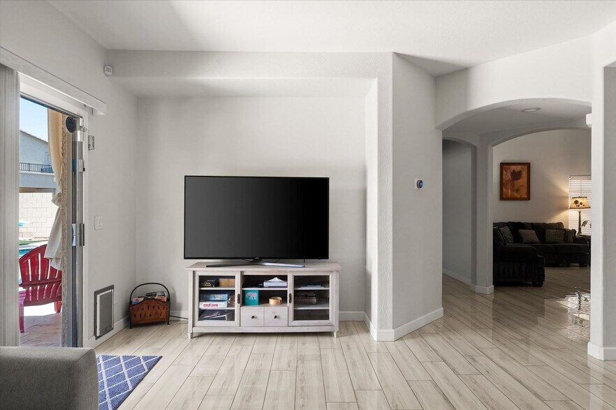 Building Photo - 16310 N 151st Ave