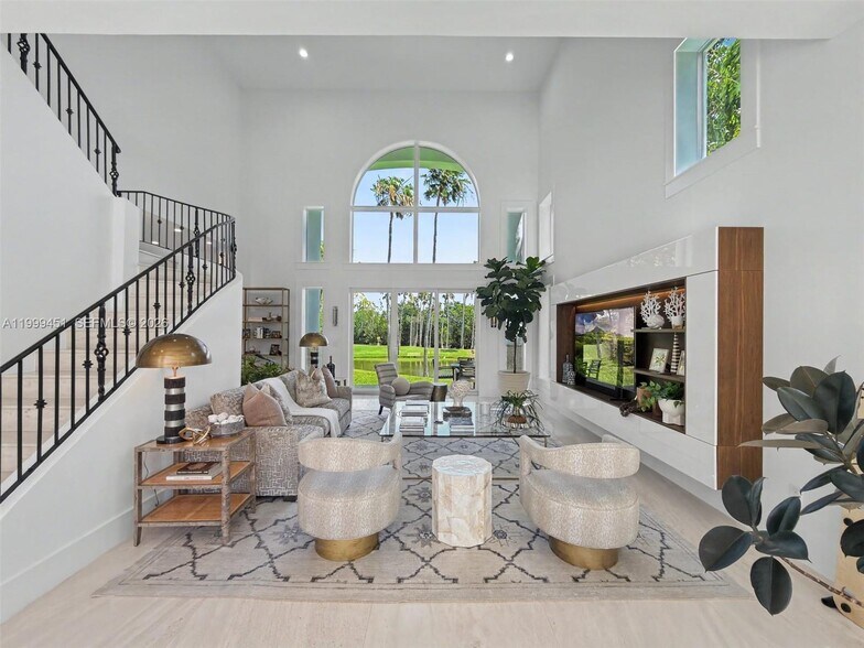Building Photo - 13689 Deering Bay Dr