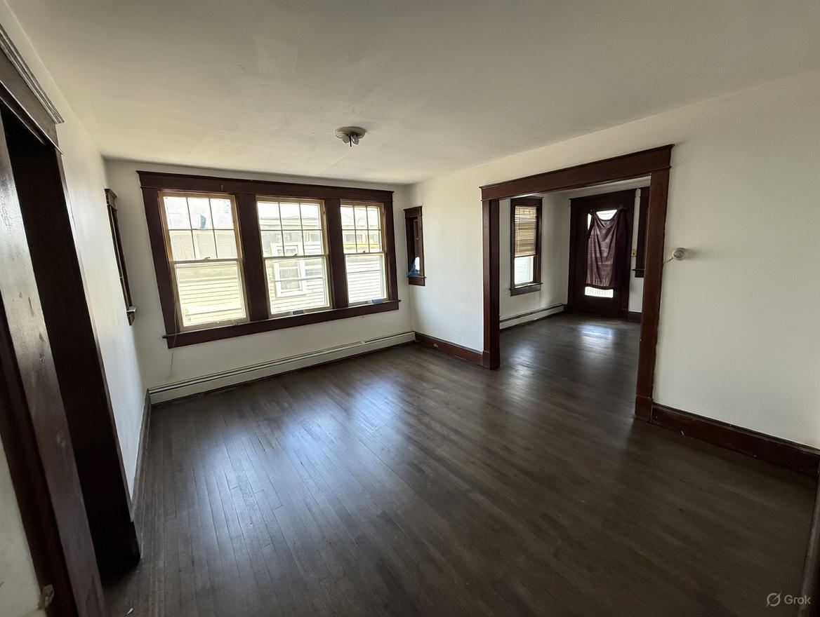 Building Photo - 21 Union Tpke