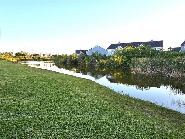 Building Photo - 177 Boundary Blvd