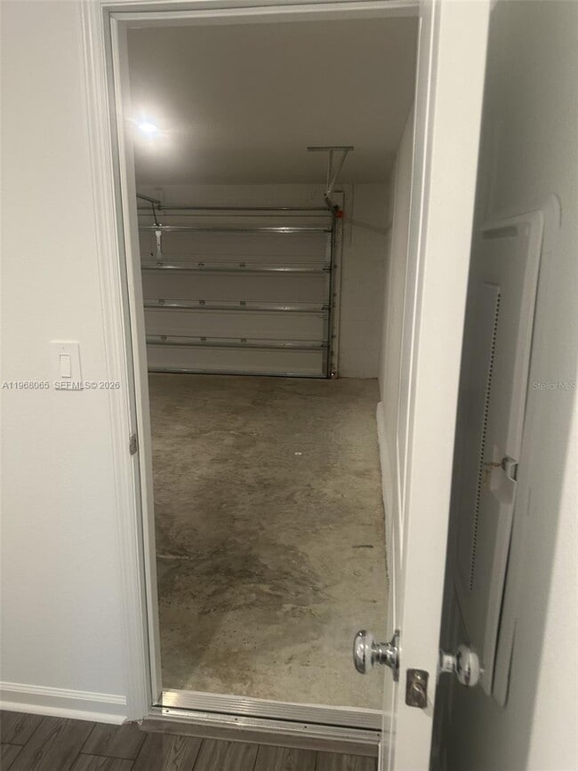 Building Photo - 8934 SW 135th Street Rd
