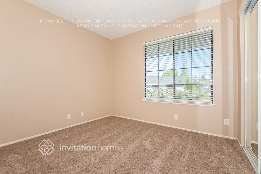 Building Photo - 1759 Vista Creek Dr