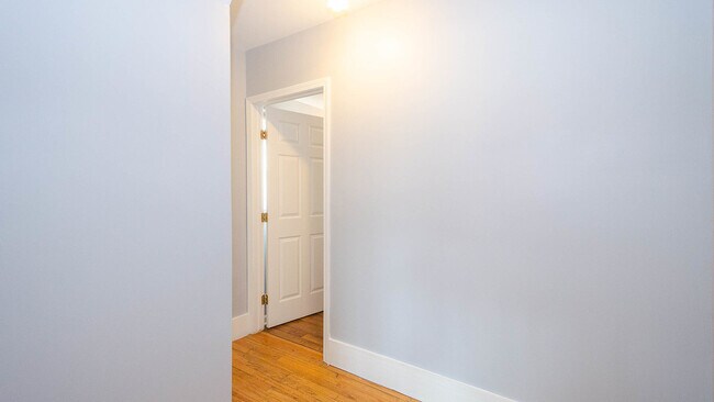 Building Photo - 1441 S State St