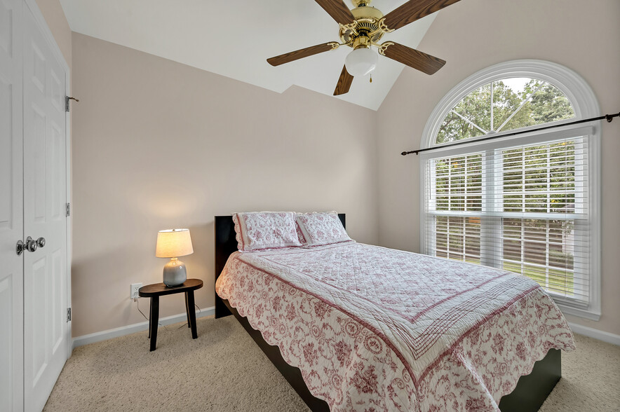 Building Photo - 3100 Felbrigg Dr