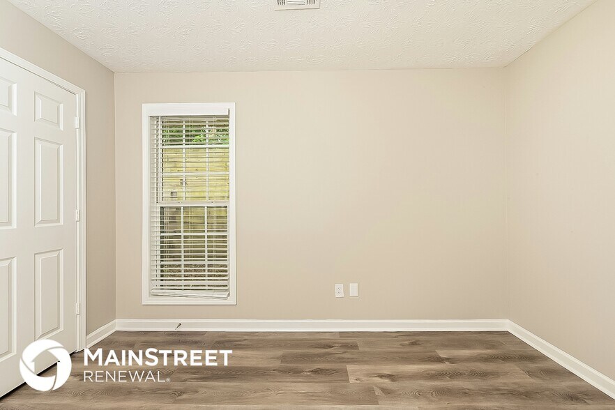 Building Photo - 1110 Bramblewood Dr