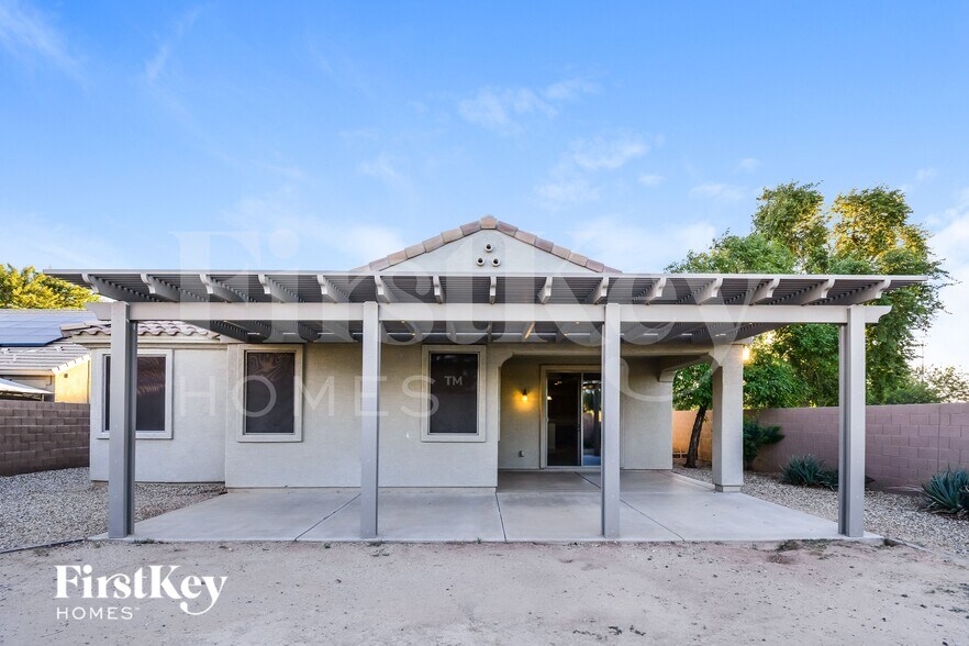 Building Photo - 13876 N 141st Ln