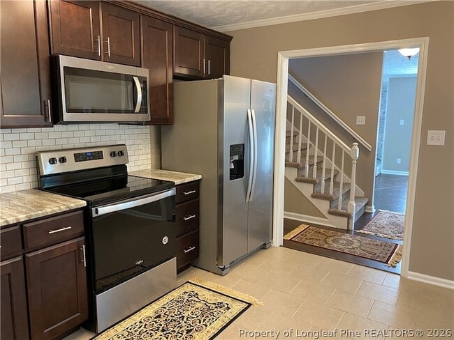 Building Photo - 1212 Butterwood Cir