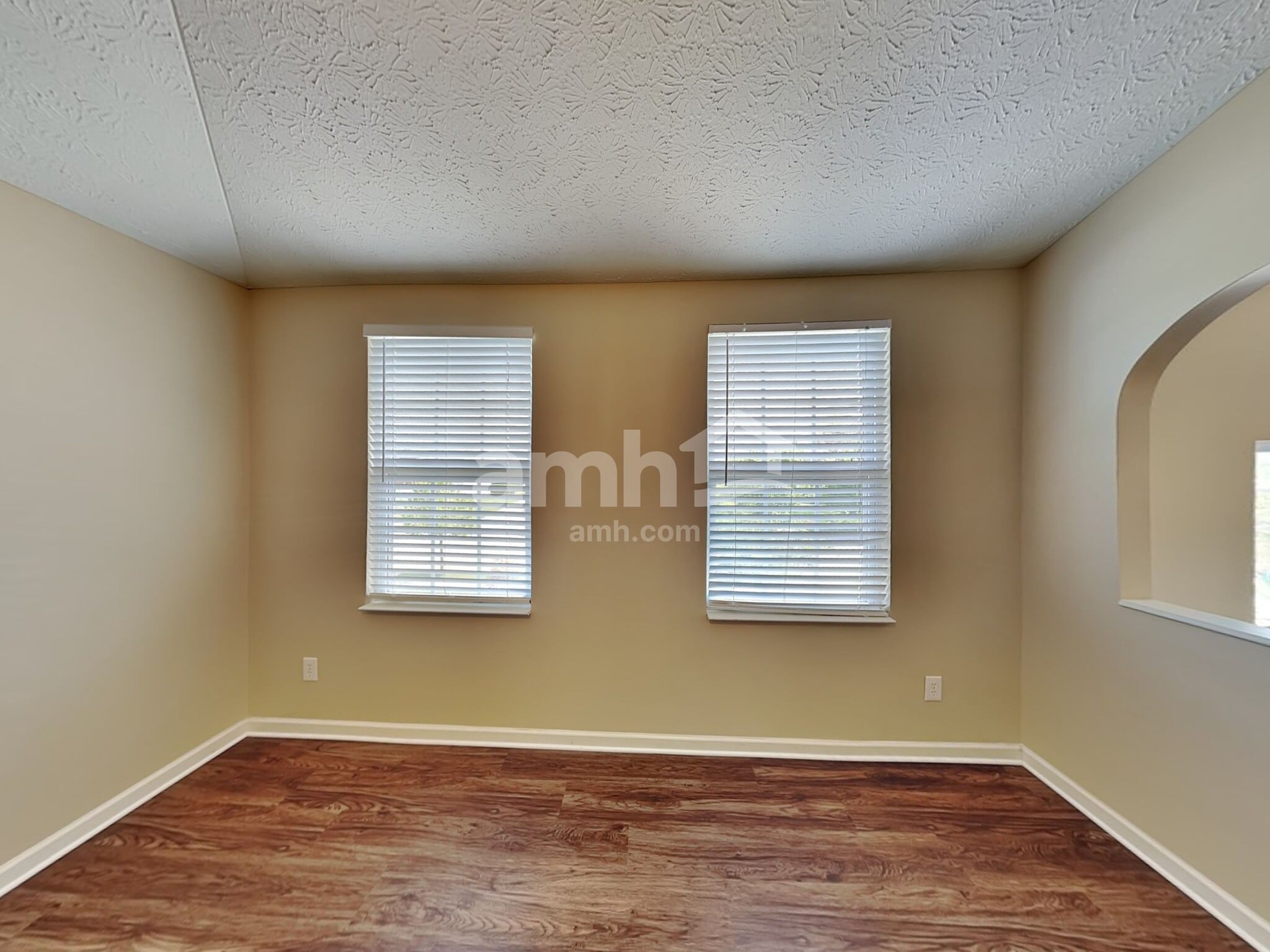 Building Photo - 35 Langtree Dr